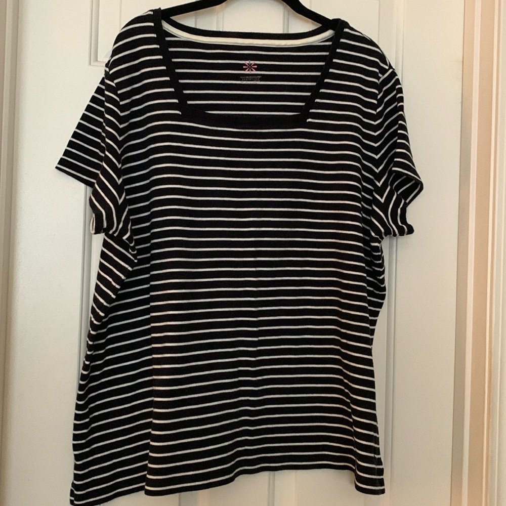 Issac Mizrah! Not your average black and white striped summer top.